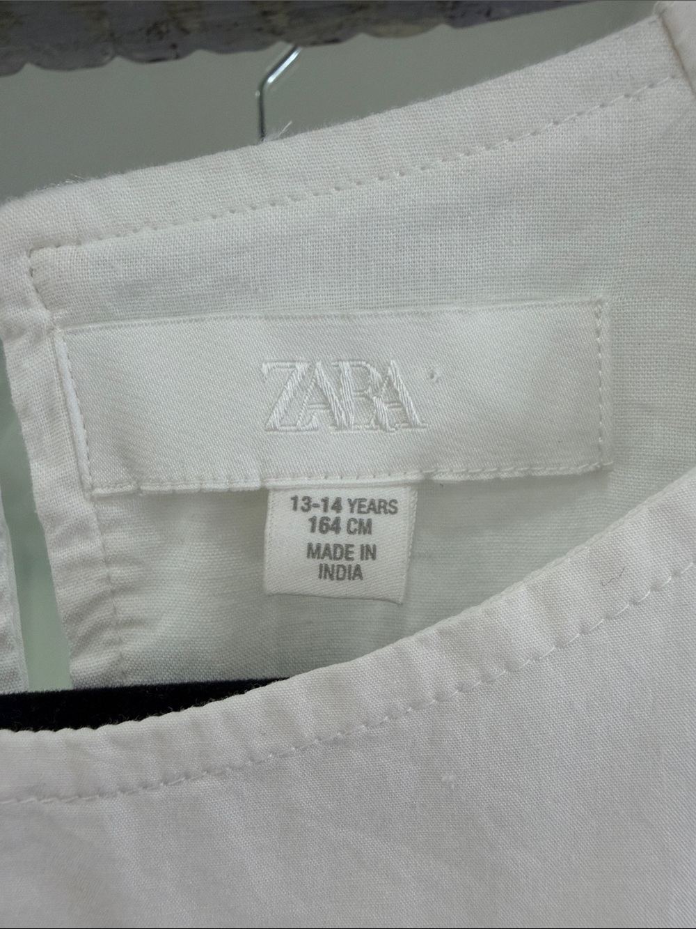 Zara White Eyelet Cotton Dress with Puff Sleeves - Picture 2 of 6